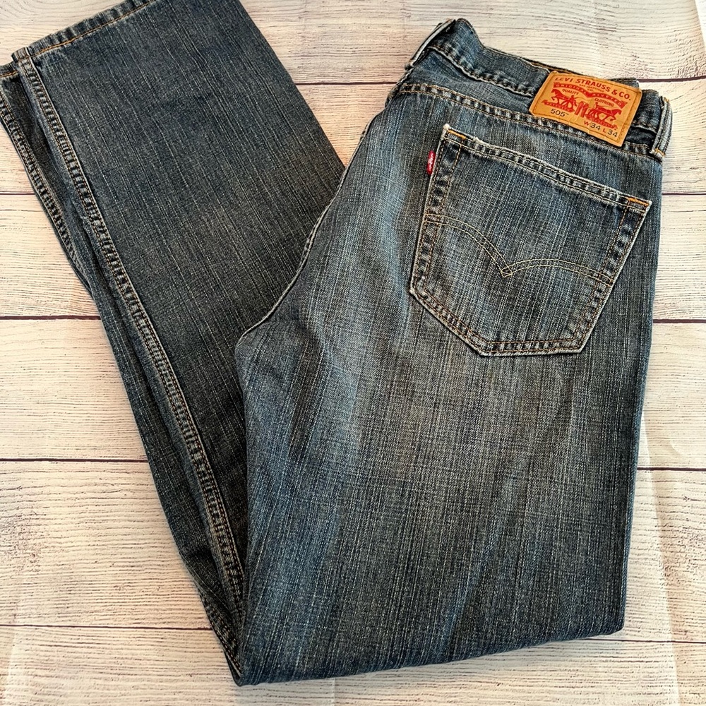 Levi’s 505 Jeans